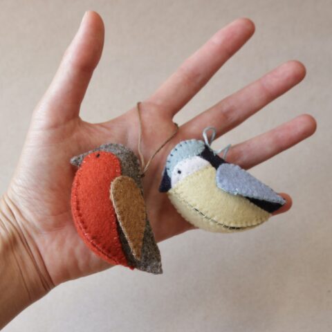 Birds in wool felt