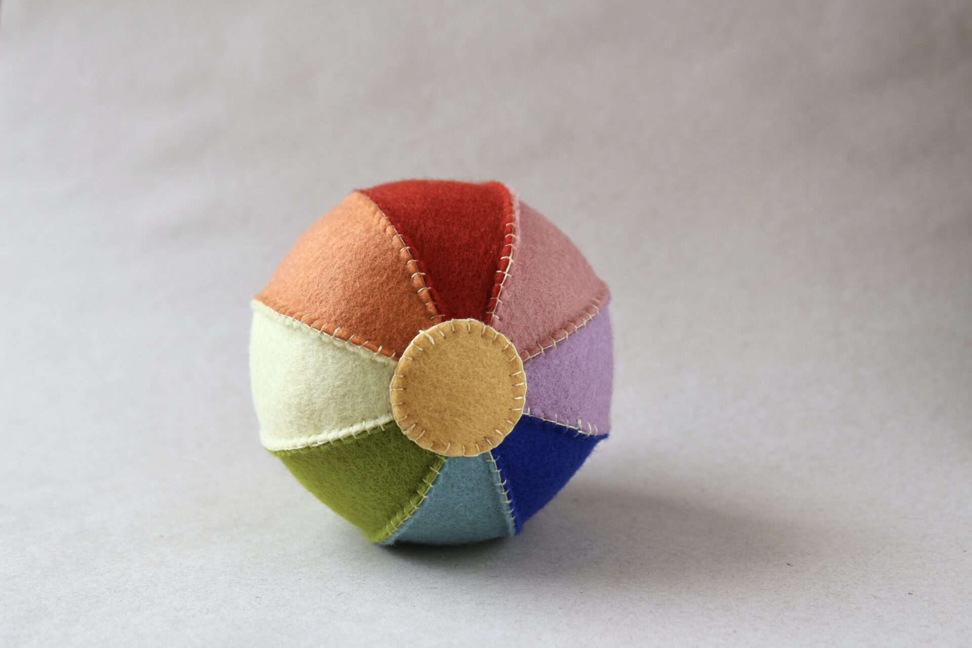 Multicoloured felt balloon 100% wool handmade in France Children's balloon in rainbow colours